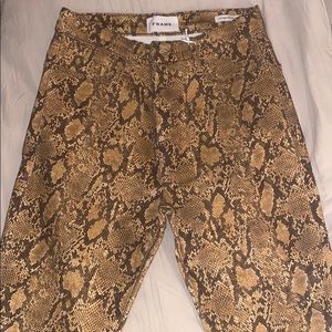 FRAME Le High skinny crop size 27